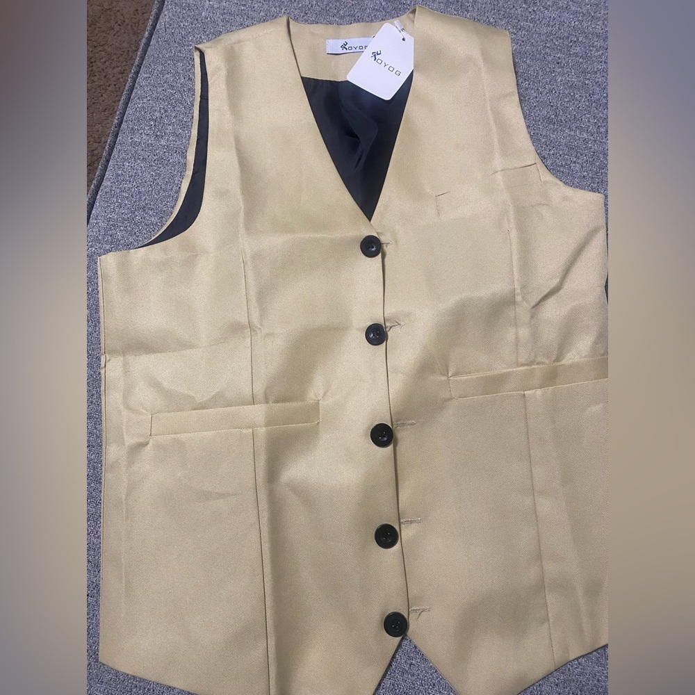 Khaki vest